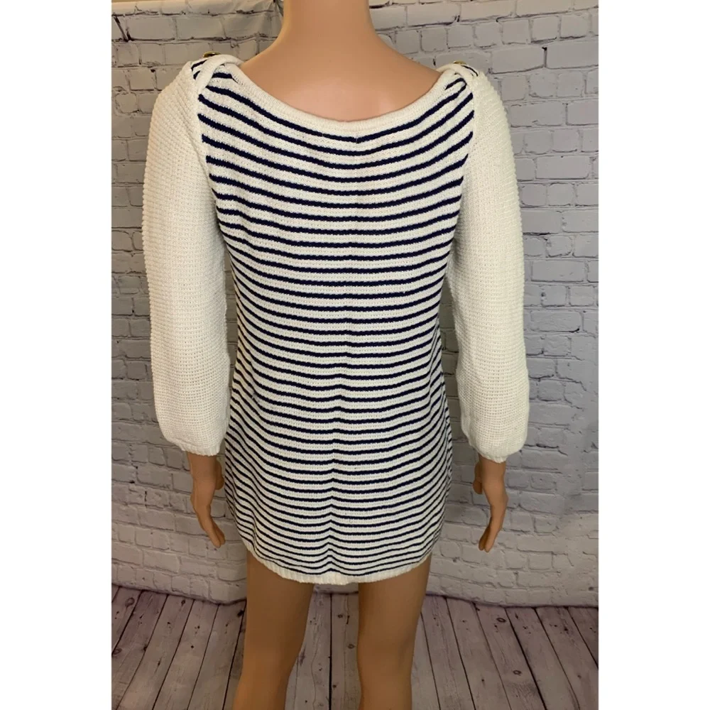 H & M Blue & White Stripped Long Sweater size small